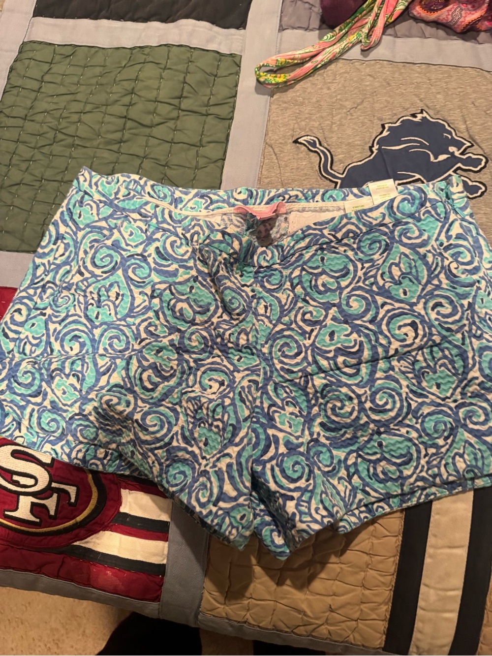 Lilly Pulitzer Women’s Blue & Teal Patterned Shorts